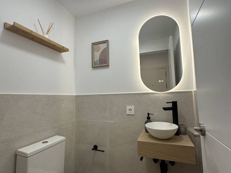 Apartment for Sale in Arroyo De La Miel, Malaga 5