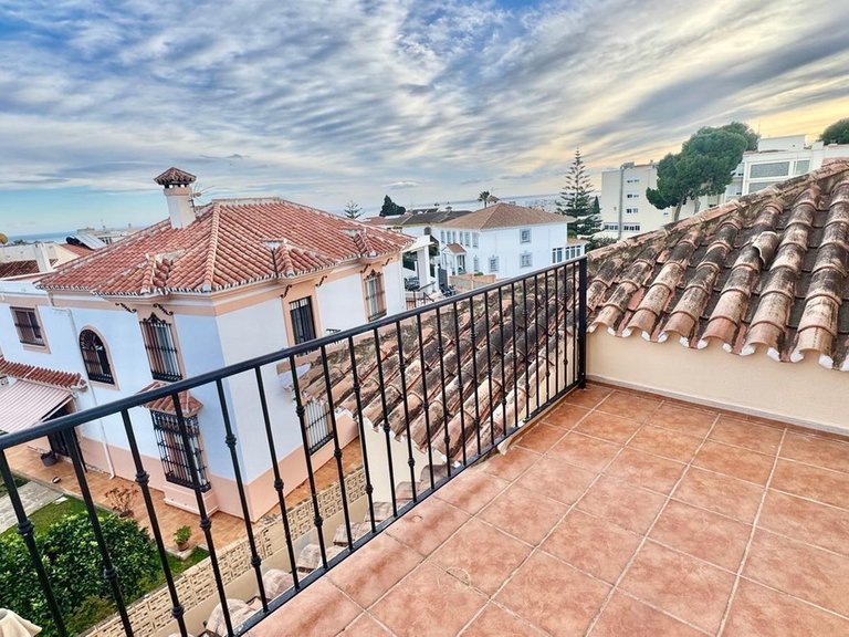 Villa for Sale in Montemar, Malaga 22