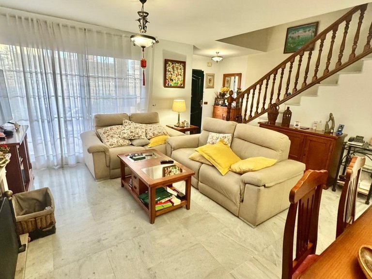 Villa for Sale in Montemar, Malaga 3