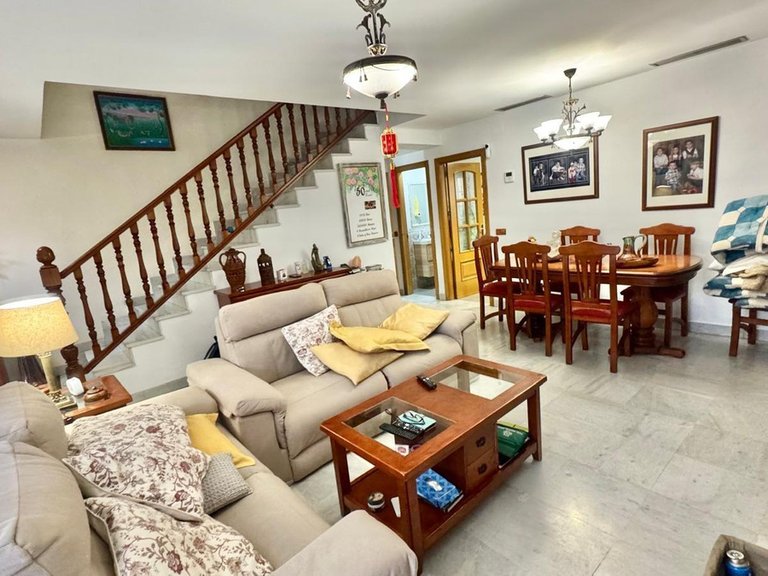 Villa for Sale in Montemar, Malaga 4