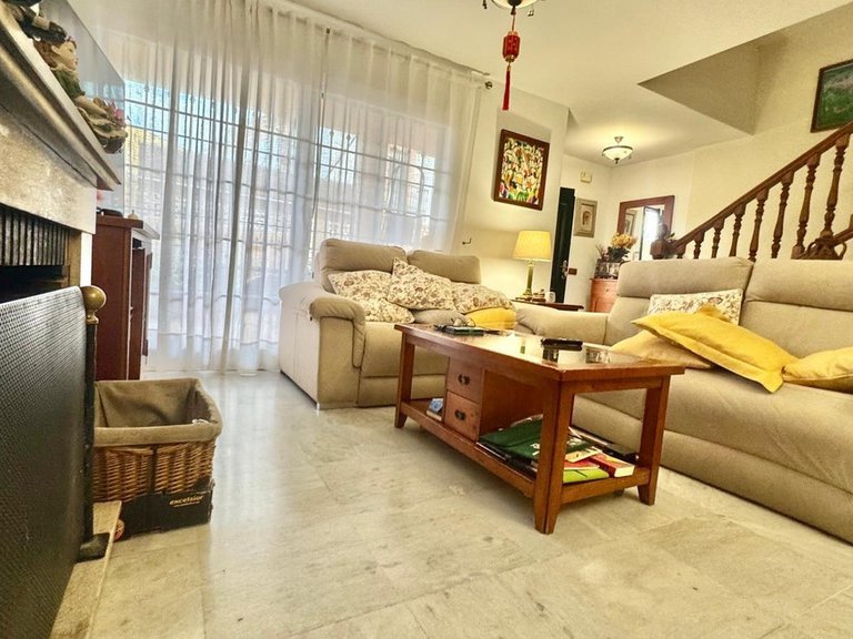 Villa for Sale in Montemar, Malaga 5