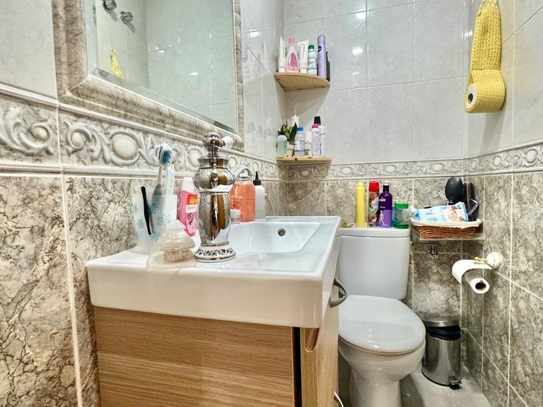 Villa for Sale in Montemar, Malaga 8