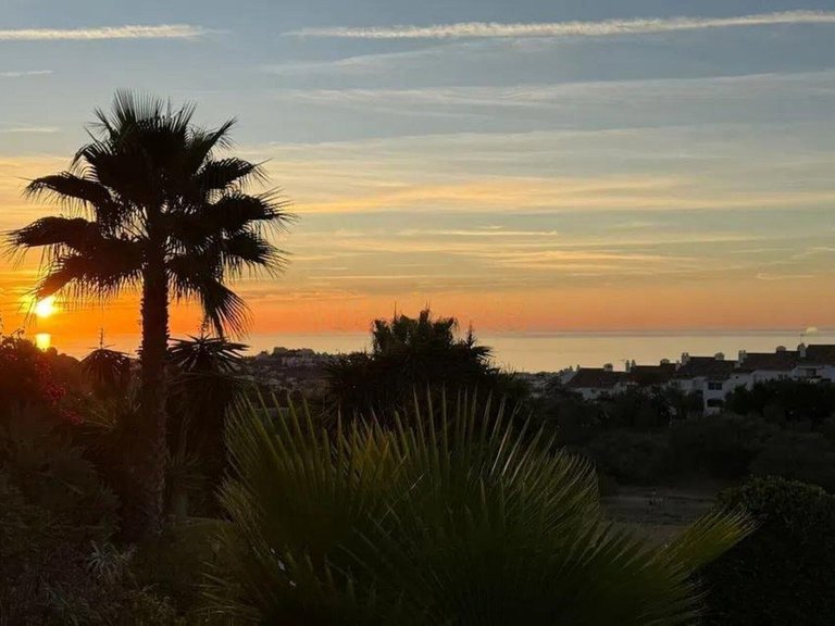 Apartment for Sale in Calahonda, Malaga 7