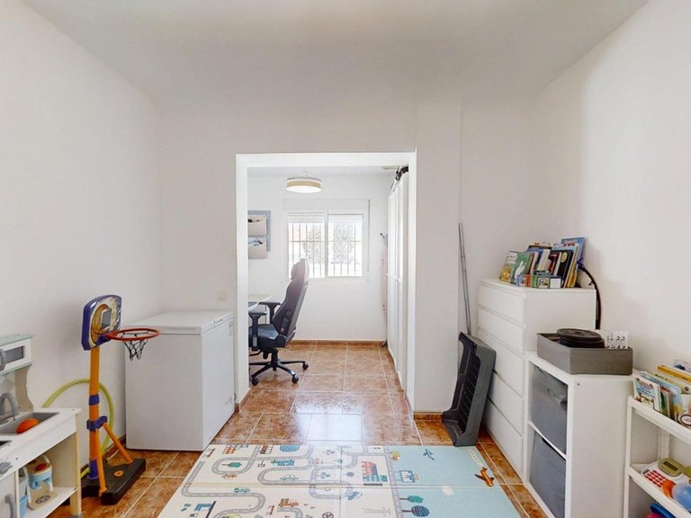 Apartment for Sale in Alhaurín De La Torre, Malaga 11
