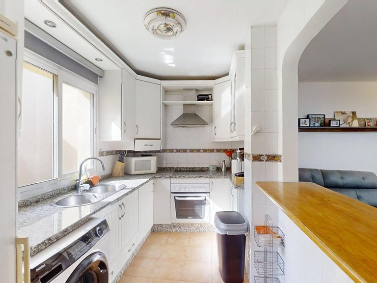 Apartment for Sale in Alhaurín De La Torre, Malaga 5