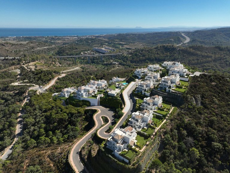 Apartment for Sale in Benahavís, Malaga 1