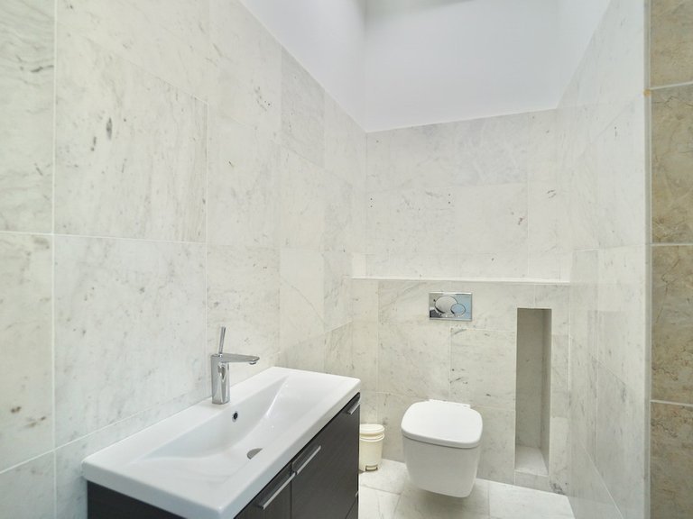 Villa for Sale in Benahavís, Malaga 41
