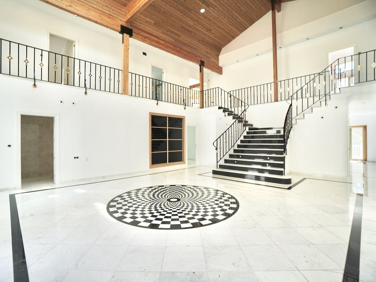 Villa for Sale in Benahavís, Malaga 8