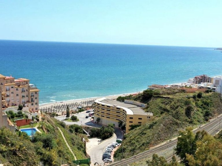Apartment for Sale in Benalmadena Costa, Malaga 23