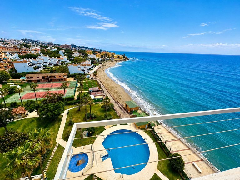 Apartment for Sale in Calahonda, Malaga 1