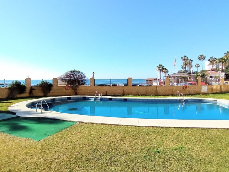 Apartment for Sale in Calahonda, Malaga 21