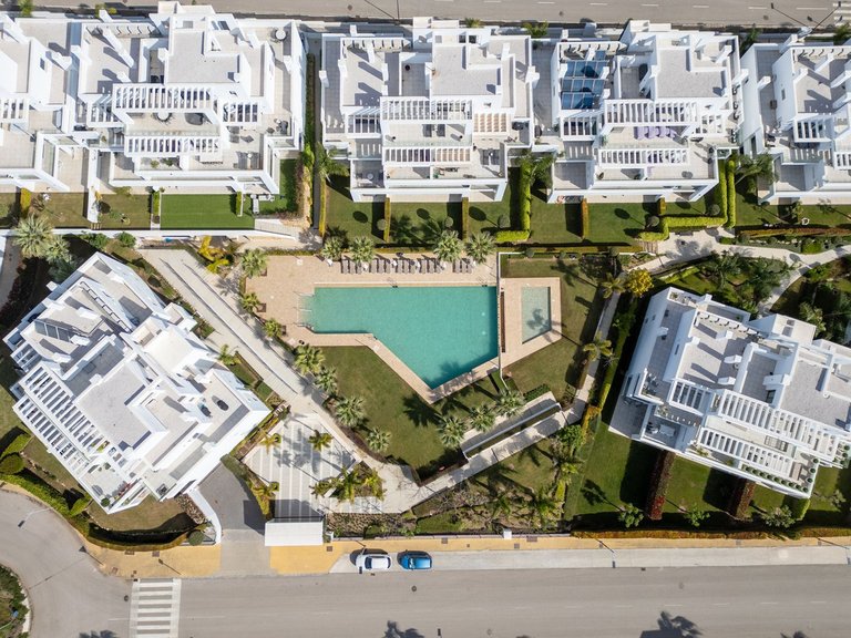 Apartment for Sale in El Paraiso, Malaga 38
