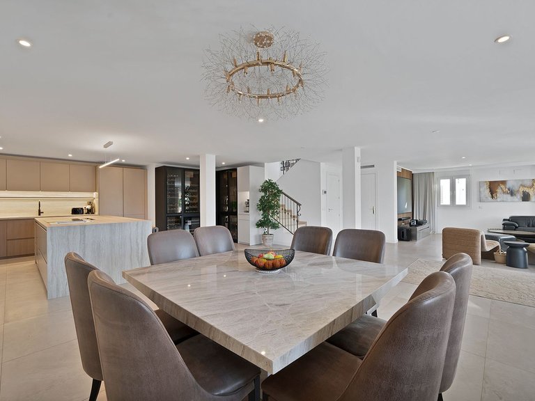 Villa for Sale in Benalmadena, Malaga 12