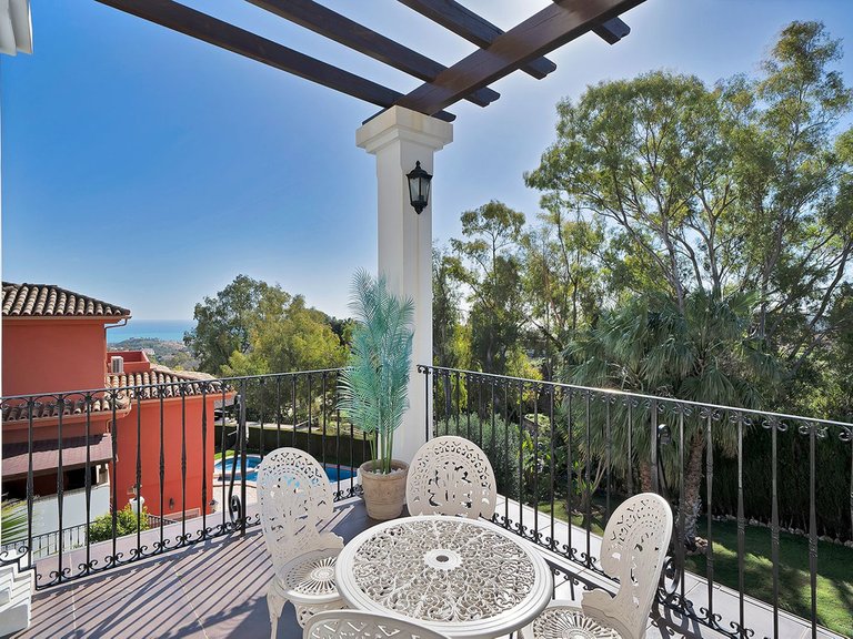 Villa for Sale in Benalmadena, Malaga 25