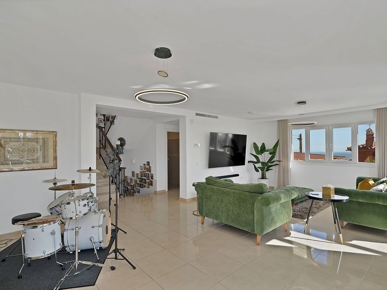 Villa for Sale in Benalmadena, Malaga 28