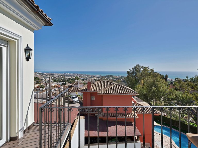 Villa for Sale in Benalmadena, Malaga 33