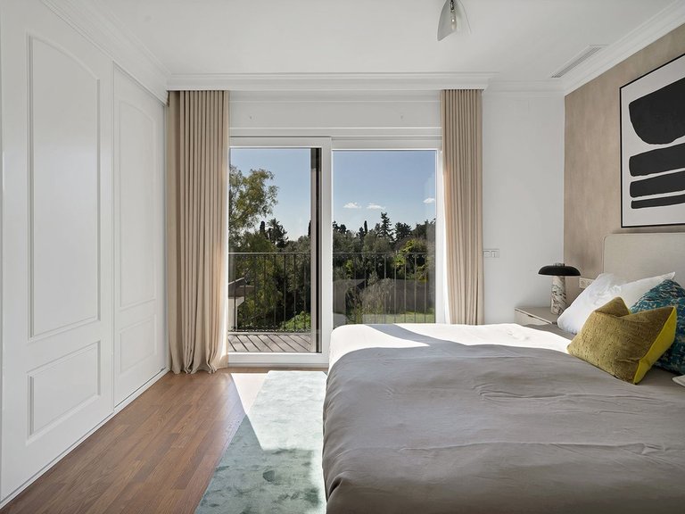 Villa for Sale in Benalmadena, Malaga 35