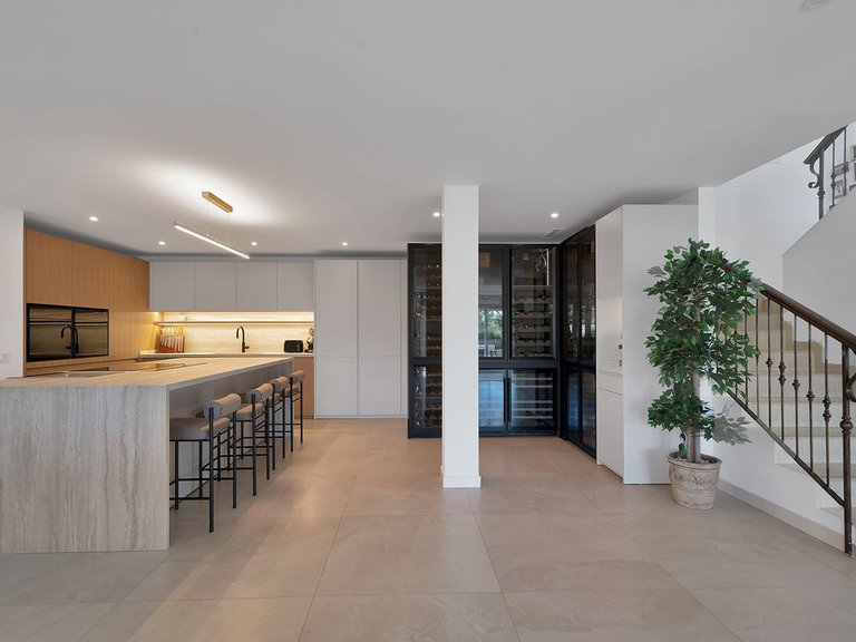 Villa for Sale in Benalmadena, Malaga 6