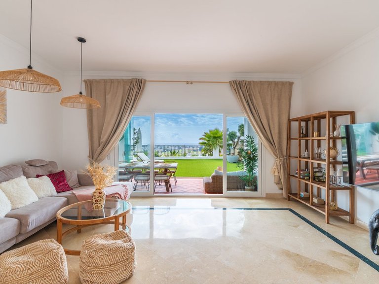 Apartment for Sale in Benahavís, Malaga 3