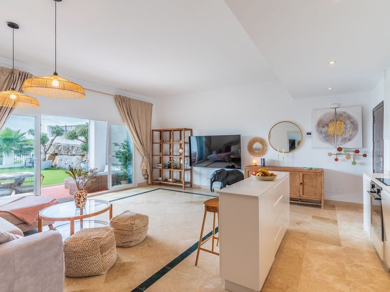 Apartment for Sale in Benahavís, Malaga 7