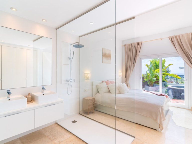 Apartment for Sale in Benahavís, Malaga 8