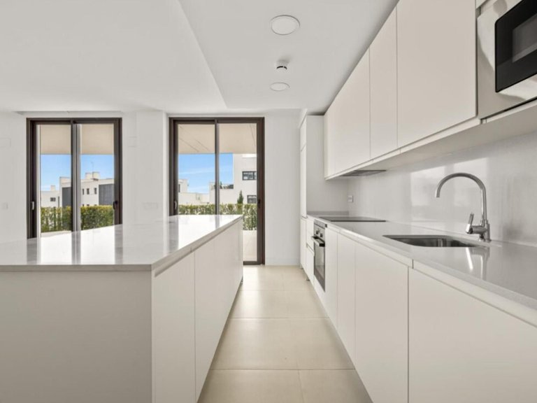 Apartment for Sale in Fuengirola, Malaga 10