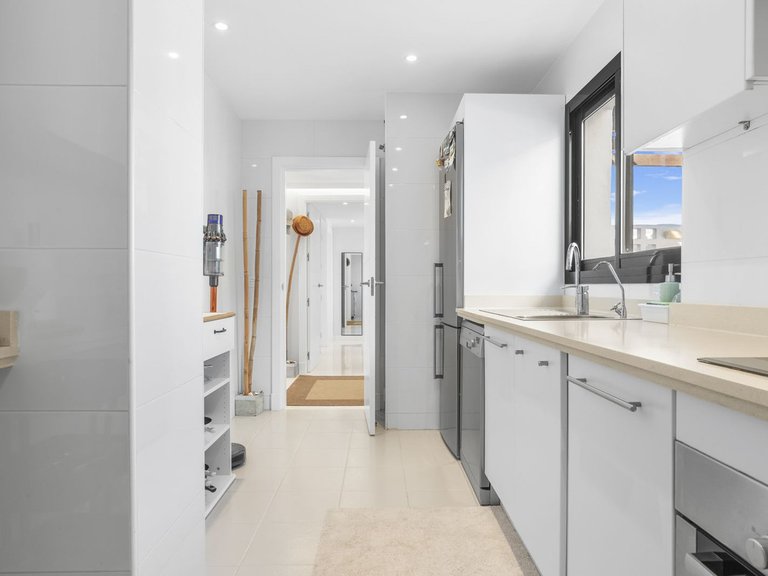 Apartment for Sale in Doña Julia, Malaga 13