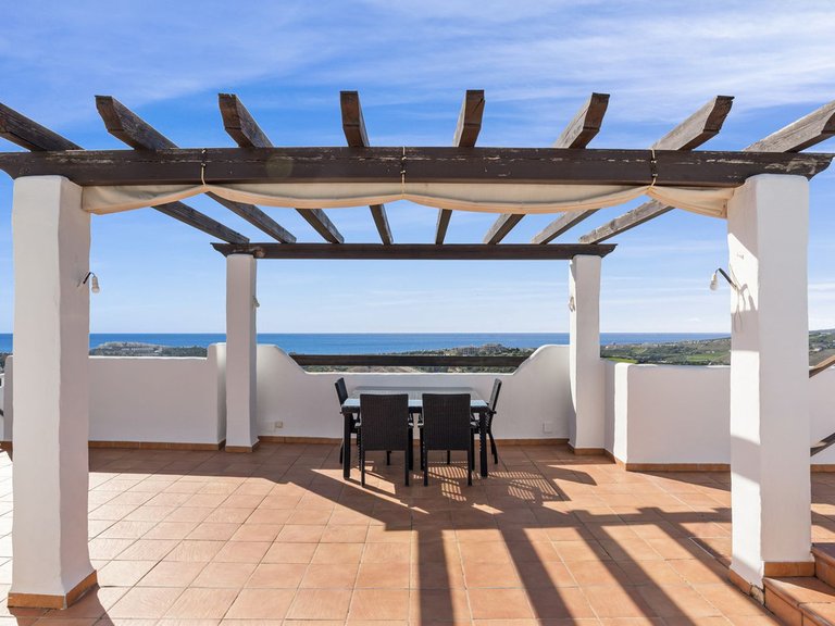 Apartment for Sale in Doña Julia, Malaga 7