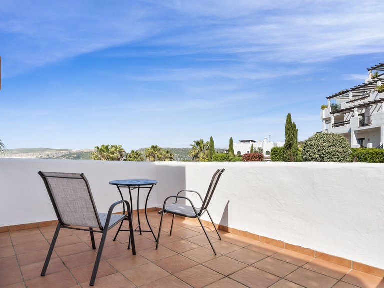 Apartment for Sale in Doña Julia, Malaga 8