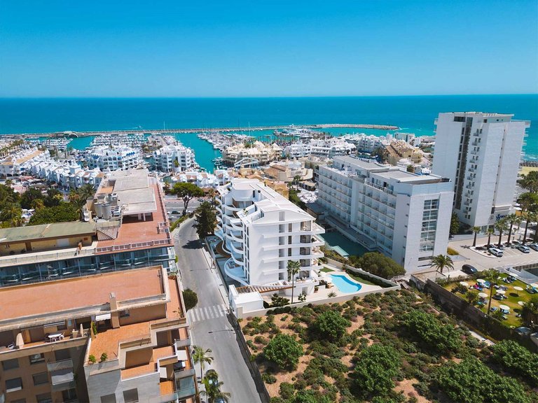 Penthouse for Sale in Benalmadena, Malaga 13
