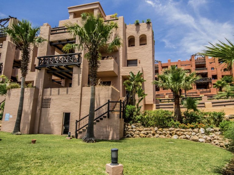 Apartment for Sale in La Duquesa, Malaga 10
