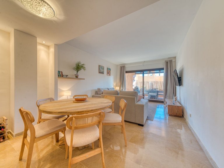 Apartment for Sale in La Duquesa, Malaga 12