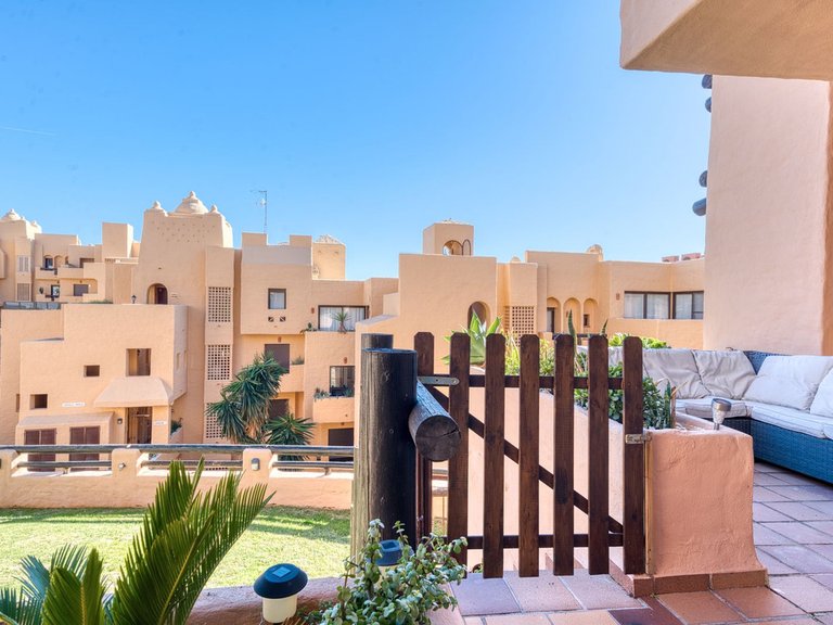 Apartment for Sale in La Duquesa, Malaga 15