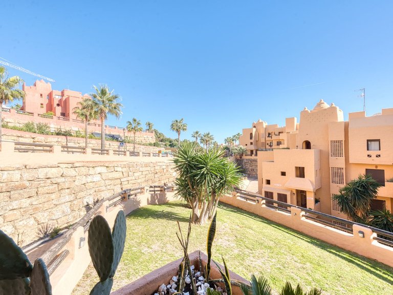 Apartment for Sale in La Duquesa, Malaga 16