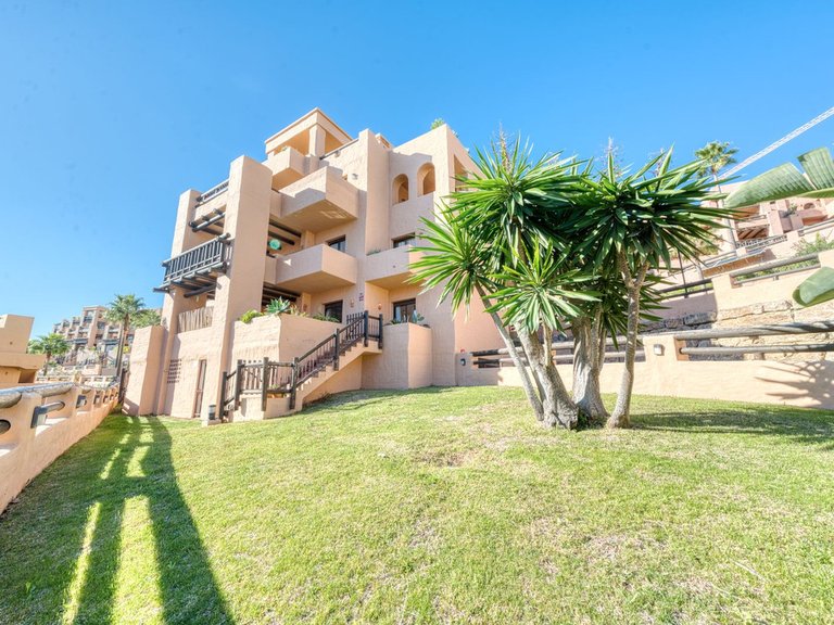 Apartment for Sale in La Duquesa, Malaga 17