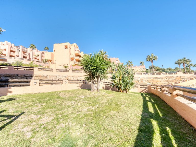 Apartment for Sale in La Duquesa, Malaga 18