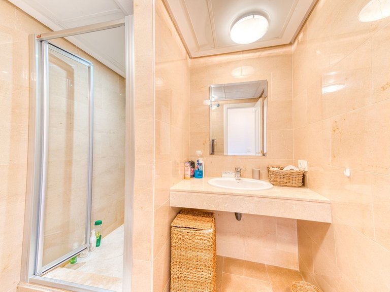 Apartment for Sale in La Duquesa, Malaga 24