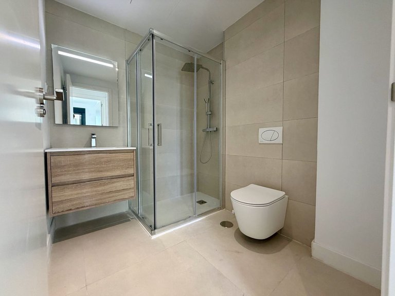 Apartment for Sale in Fuengirola, Malaga 9