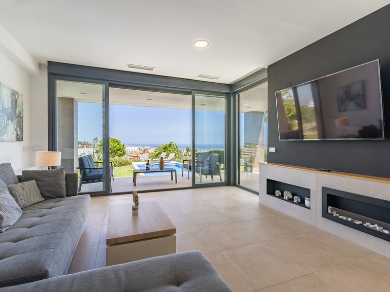 Villa for Sale in Manilva, Malaga 2