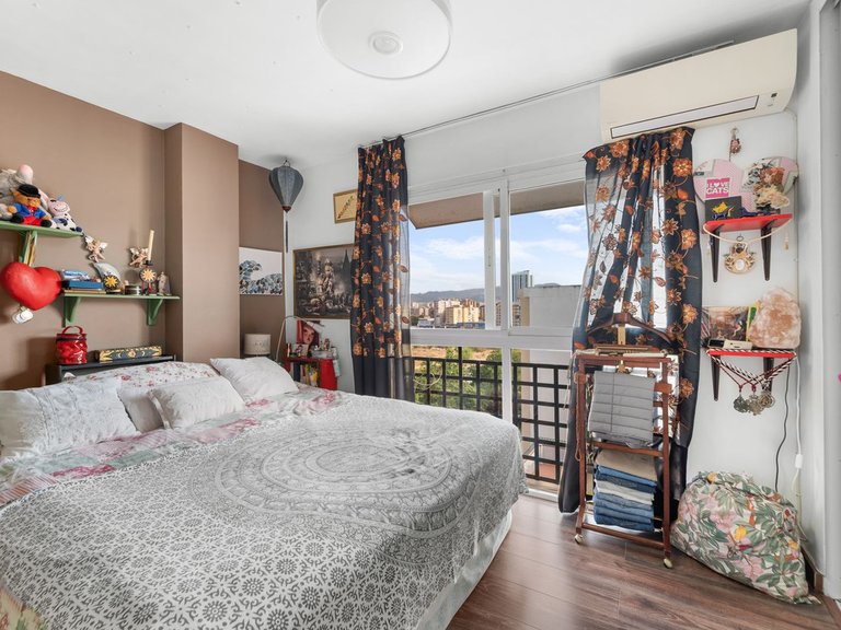 Apartment for Sale in Málaga, Malaga 12