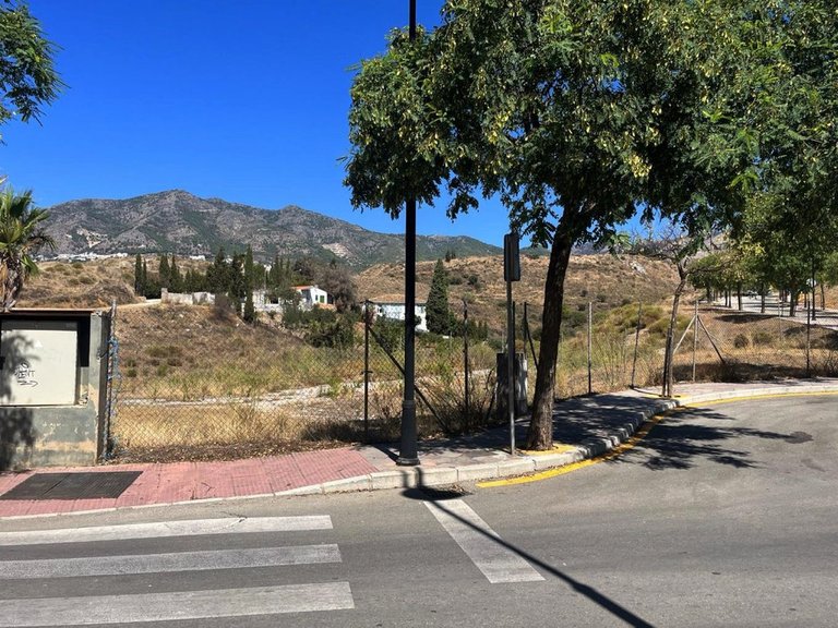 Plot for Sale in Fuengirola, Malaga 6