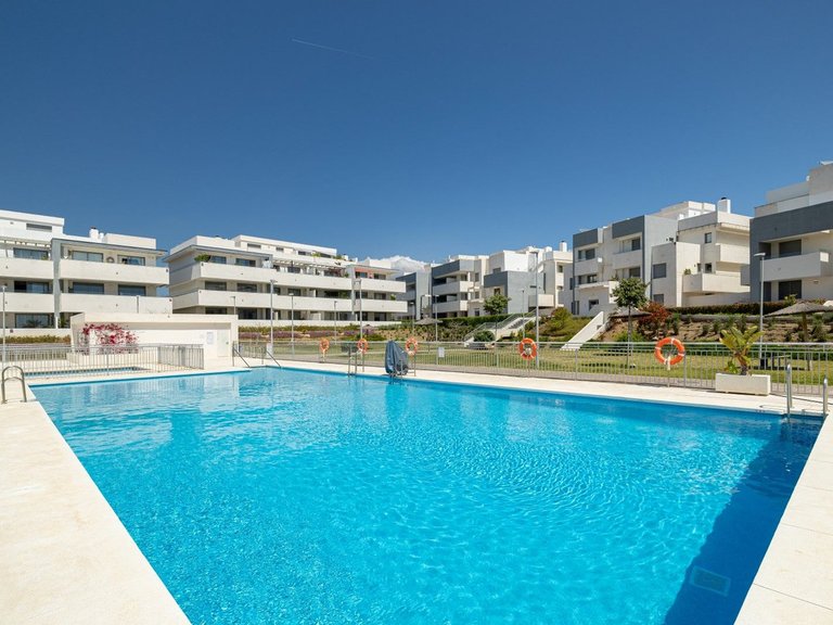 Apartment for Sale in Estepona, Malaga 2