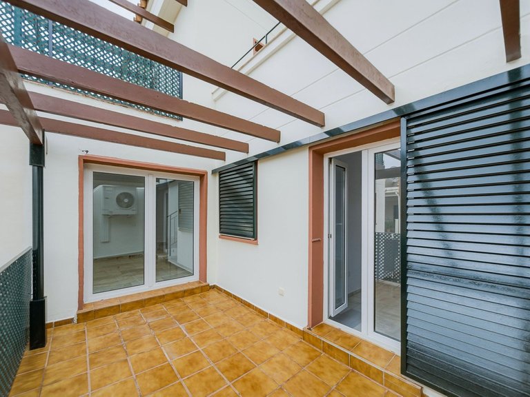 Apartment for Sale in Costa del Sol, Benalmadena Costa, Malaga 4