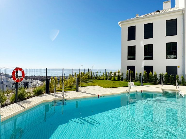 Apartment for Sale in Fuengirola, Malaga 15