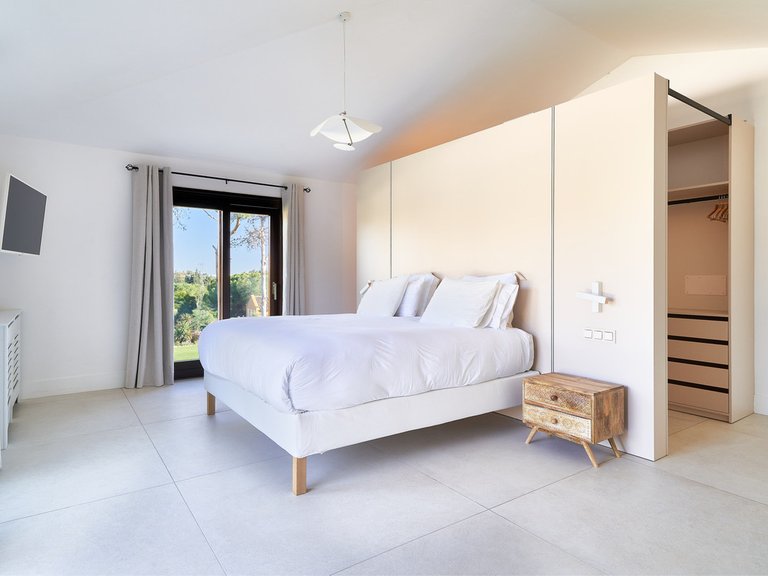 Villa for Sale in San Pedro De Alcántara, Malaga 37