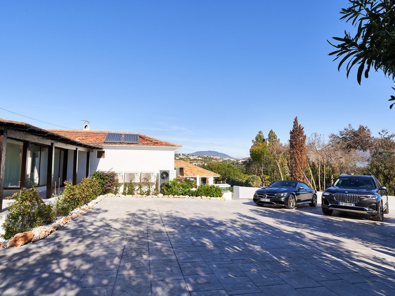 Villa for Sale in San Pedro De Alcántara, Malaga 41