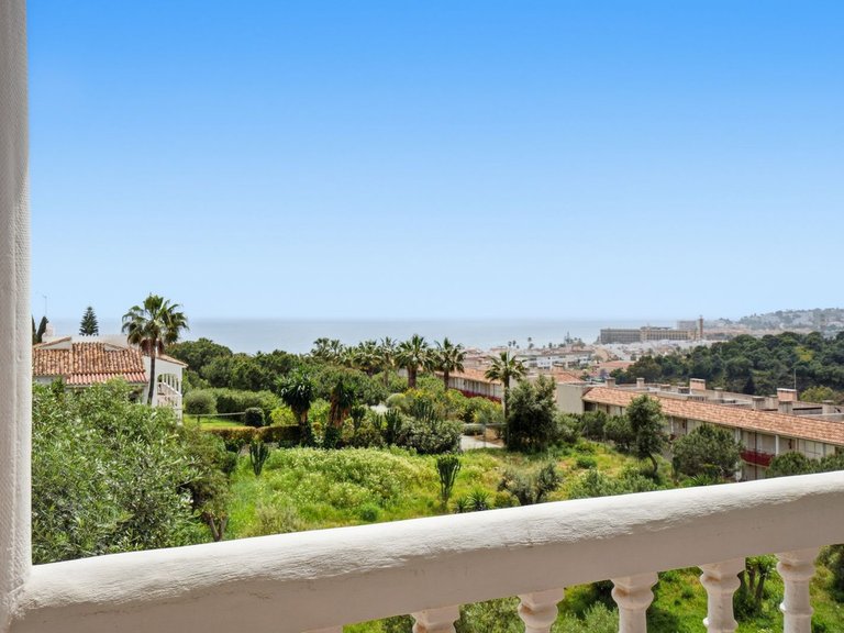 Villa for Sale in La Cala De Mijas, Malaga 5