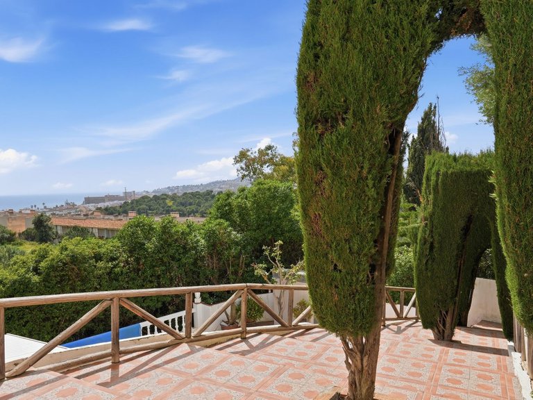 Villa for Sale in La Cala De Mijas, Malaga 7