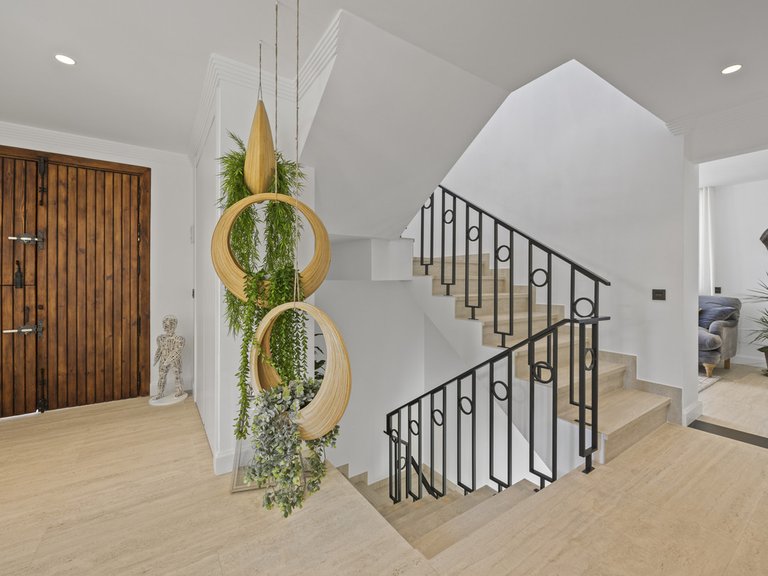 Villa for Sale in Guadalmina Alta, Malaga 19