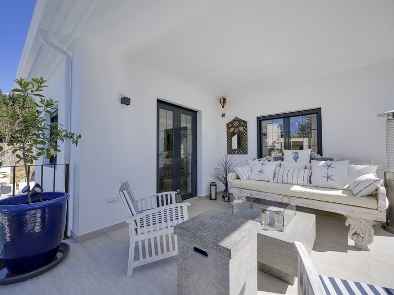 Villa for Sale in Guadalmina Alta, Malaga 44